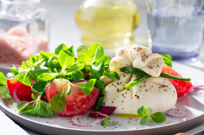Burrata with Tomatoes